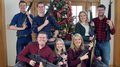Thomas Massie: la foto di Natale con i fucili che divide la destra Usa - la Repubblica